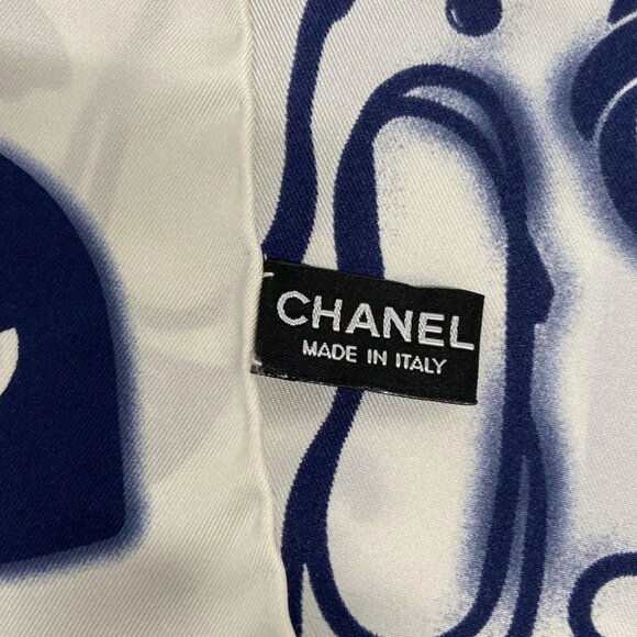 CHANEL - White Navy Silk Scarf 428-072525 - Picture 4 of 5
